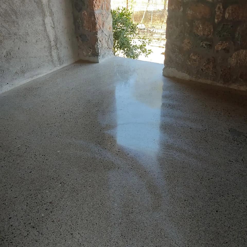 Lefkoşa beton silim uygulaması, beton taşlama ve yüzey düzeltme hizmeti, KKTC mermer silim, KKTC beton silim, Kıbrıs mermer silim, Kıbrıs beton silim ve beton cilalama uygulaması